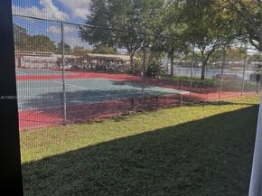 200 Berkley Rd 123, Hollywood FL 33024