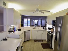 7730 Granville Dr 202, Tamarac FL 33321