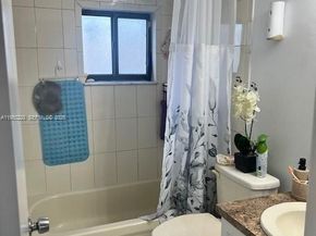 2815 W 76th St 20217, Hialeah FL 33018