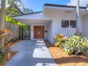 3566 Rockerman Rd, Miami FL 33133