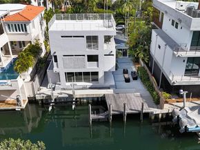 3566 Rockerman Rd, Miami FL 33133