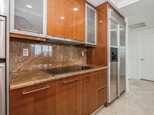 1819 SE 17th St 703, Fort Lauderdale FL 33316