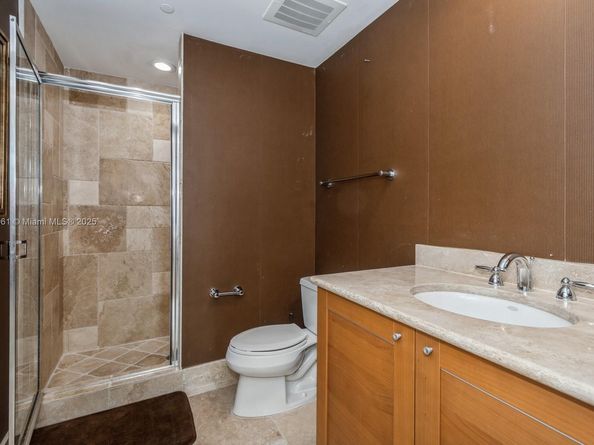 1819 SE 17th St 703, Fort Lauderdale FL 33316