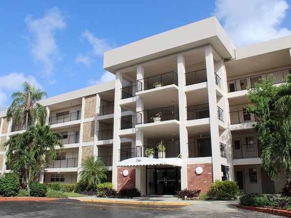 2900 N Palm Aire Dr 108, Pompano Beach FL 33069