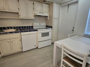 2900 N Palm Aire Dr 108, Pompano Beach FL 33069