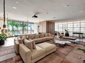 159 NE 6th St 4015, Miami FL 33132