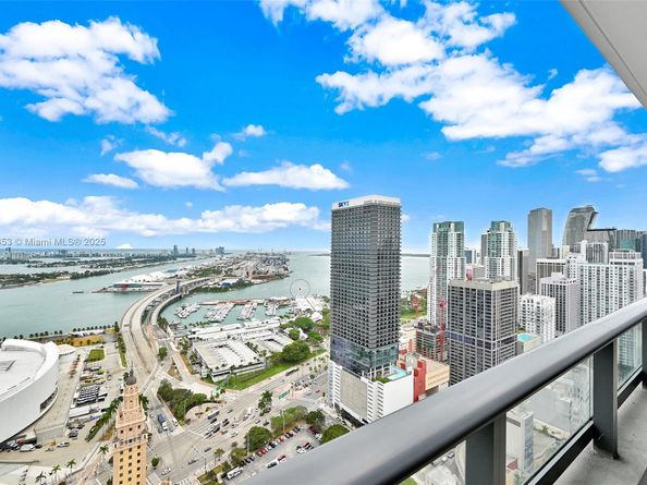 159 NE 6th St 4015, Miami FL 33132