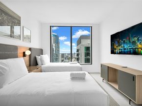 159 NE 6th St 4015, Miami FL 33132