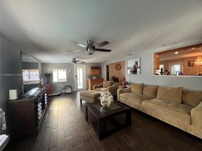 11370 NW 46th Pl, Sunrise FL 33323