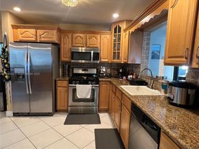 11370 NW 46th Pl, Sunrise FL 33323