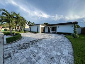 11370 NW 46th Pl, Sunrise FL 33323