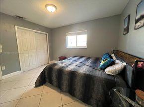 11370 NW 46th Pl, Sunrise FL 33323