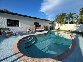 11370 NW 46th Pl, Sunrise FL 33323