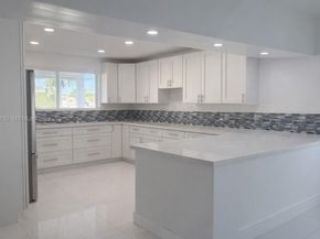 5250 SW 115th Ave, Miami FL 33165