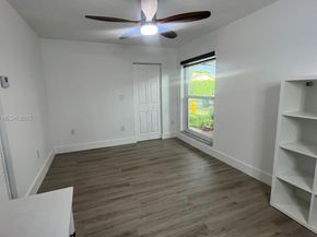 3250 SW 116th Pl, Miami FL 33165