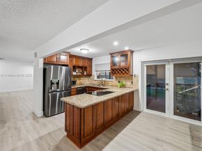 3250 SW 116th Pl, Miami FL 33165