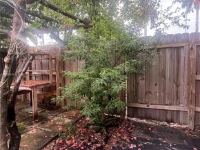 3250 SW 116th Pl, Miami FL 33165