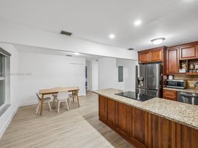 3250 SW 116th Pl, Miami FL 33165