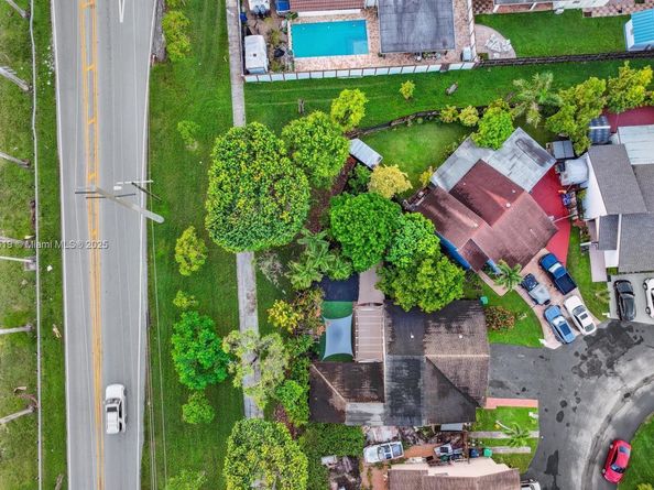 3250 SW 116th Pl, Miami FL 33165