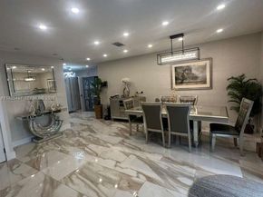 6761 Allen St, Hollywood FL 33024