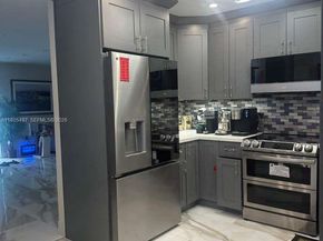 6761 Allen St, Hollywood FL 33024