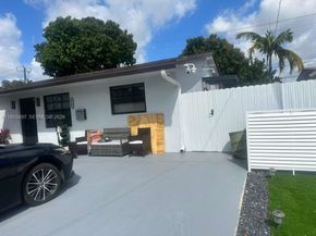 6761 Allen St, Hollywood FL 33024