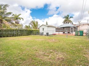 1300 NW 9th St, Homestead FL 33030