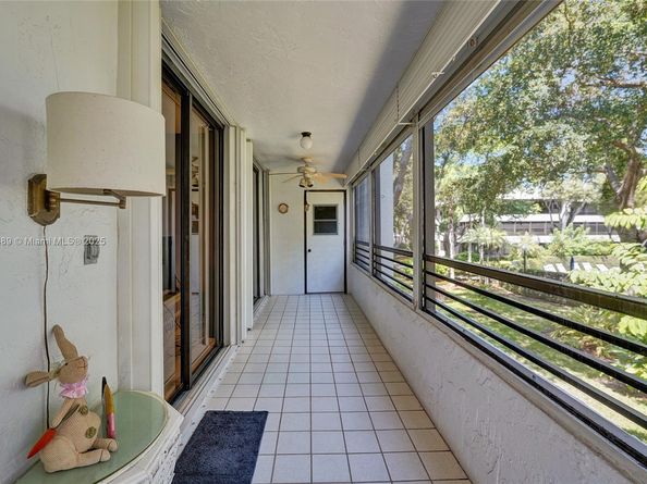 1480 Sheridan St 17B, Hollywood FL 33020