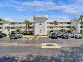 1480 Sheridan St 17B, Hollywood FL 33020