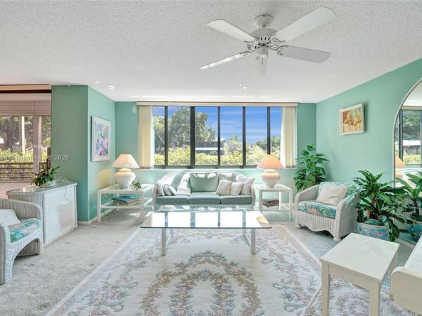 1480 Sheridan St 17B, Hollywood FL 33020