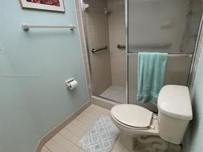1480 Sheridan St 17B, Hollywood FL 33020