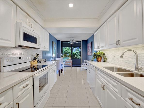 1480 Sheridan St 17B, Hollywood FL 33020