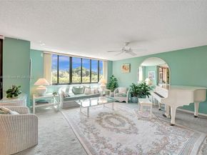 1480 Sheridan St 17B, Hollywood FL 33020