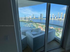 Undisclosed Address #A11858714, Aventura FL 33160