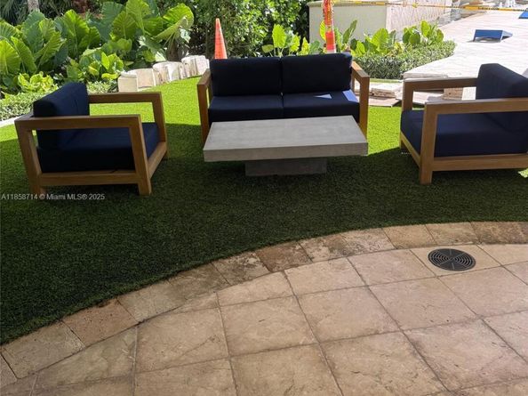 Undisclosed Address #A11858714, Aventura FL 33160