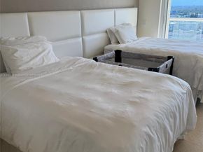 Undisclosed Address #A11858714, Aventura FL 33160