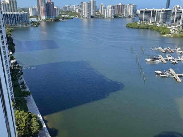 Undisclosed Address #A11858714, Aventura FL 33160