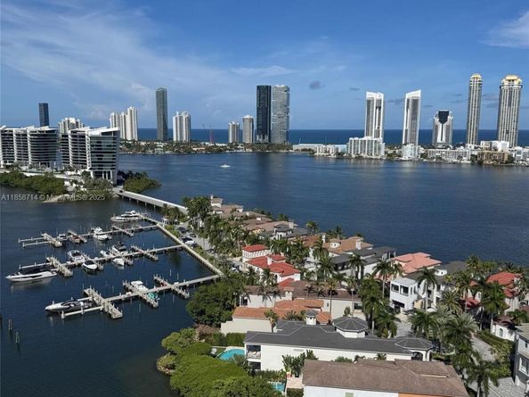 Undisclosed Address #A11858714, Aventura FL 33160