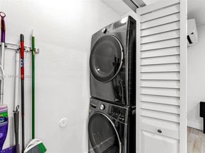 1651 NW 19th St, Homestead FL 33030