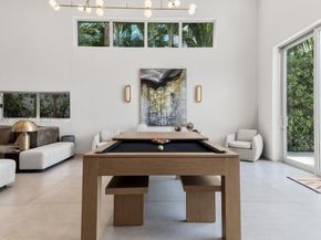 1379 N Venetian Way, Miami FL 33139