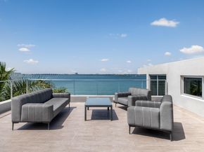 1379 N Venetian Way, Miami FL 33139