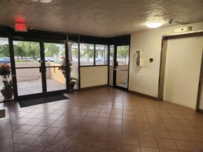 5201 Orduna Dr 14, Coral Gables FL 33146