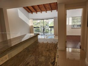5201 Orduna Dr 14, Coral Gables FL 33146