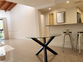 5201 Orduna Dr 14, Coral Gables FL 33146