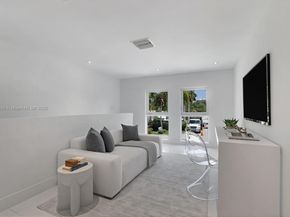 1040 S Shore Dr, Miami Beach FL 33141