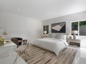 1040 S Shore Dr, Miami Beach FL 33141