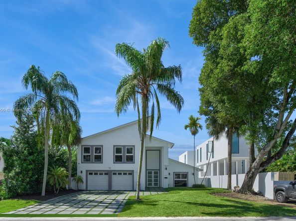 1040 S Shore Dr, Miami Beach FL 33141