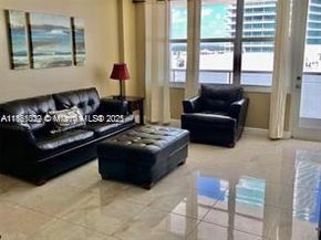 3725 S Ocean Dr 1605, Hollywood FL 33019