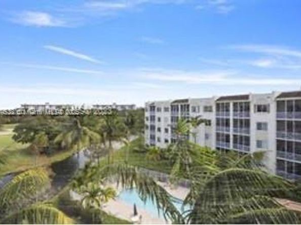 3600 Oaks Clubhouse Dr 509, Pompano Beach FL 33069