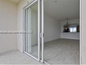3600 Oaks Clubhouse Dr 509, Pompano Beach FL 33069